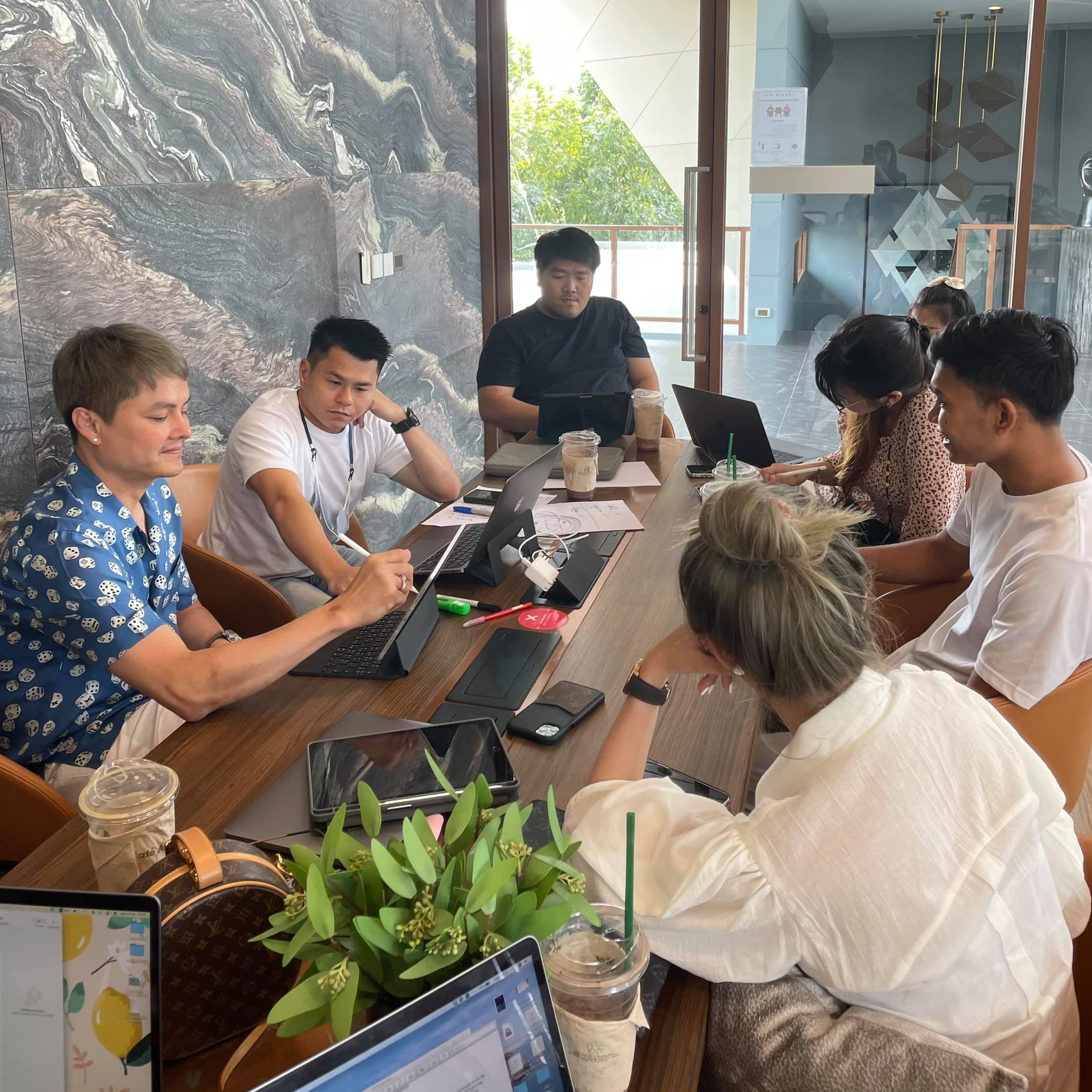 เคล็ดลับในการทำ Internet Marketing ให้รวยมองเป้าหมายให้ชัด และพุ่งไปหาเหมือนลูกธนู อย่าว่อกแวก อย่าจับฉ่าย